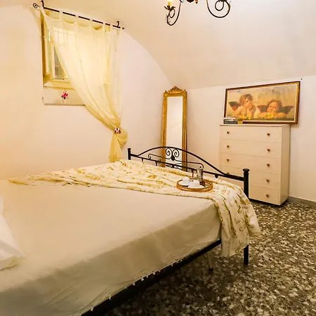 Casetta Gallo By Casa Di Marco בית נופש גאליפולי