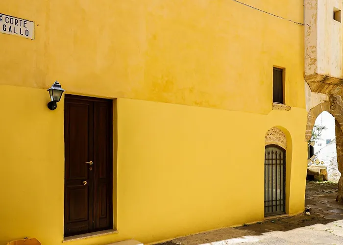 Vakantiehuis Casetta Gallo By Casa Di Marco *