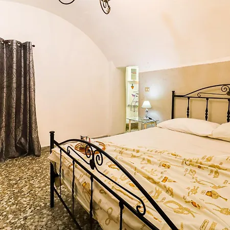 Casetta Gallo By Casa Di Marco בית נופש גאליפולי